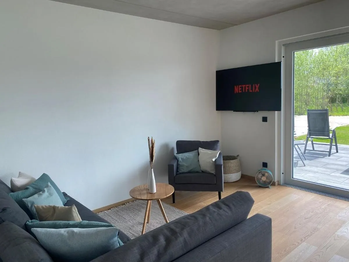 Ferienwohnung Neubau Gruener Wolpertinger Designwhg 106Qm Barrierefrei Breitbrunn am Chiemsee